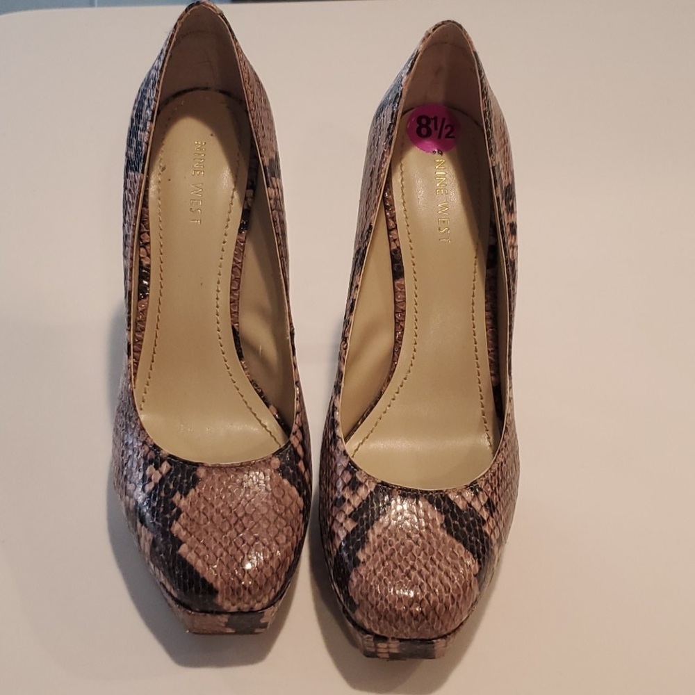Nine West size 8.5 NWOT